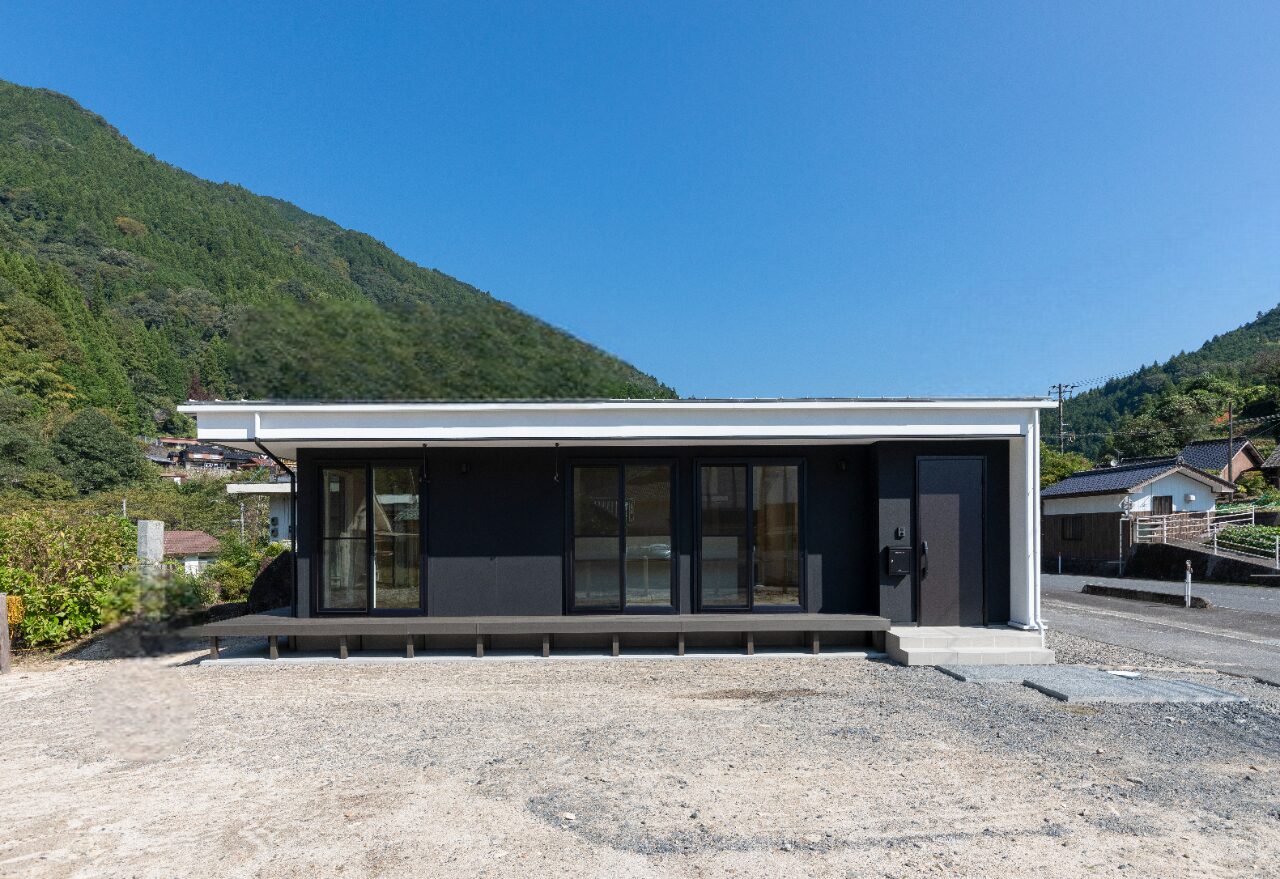 岩国市 新築注文住宅『大自然の中に建つ平屋の家』