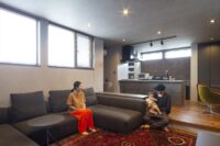 集う家~人が集まる空間を大切にふたつの世帯が快適に共存する住宅~