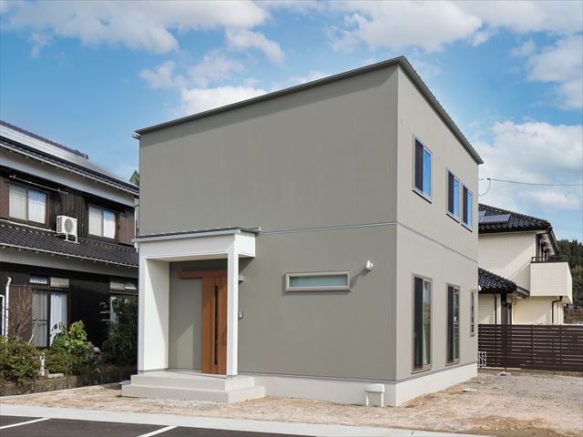 山口県 下松市 新築注文住宅『屋外階段のある家』